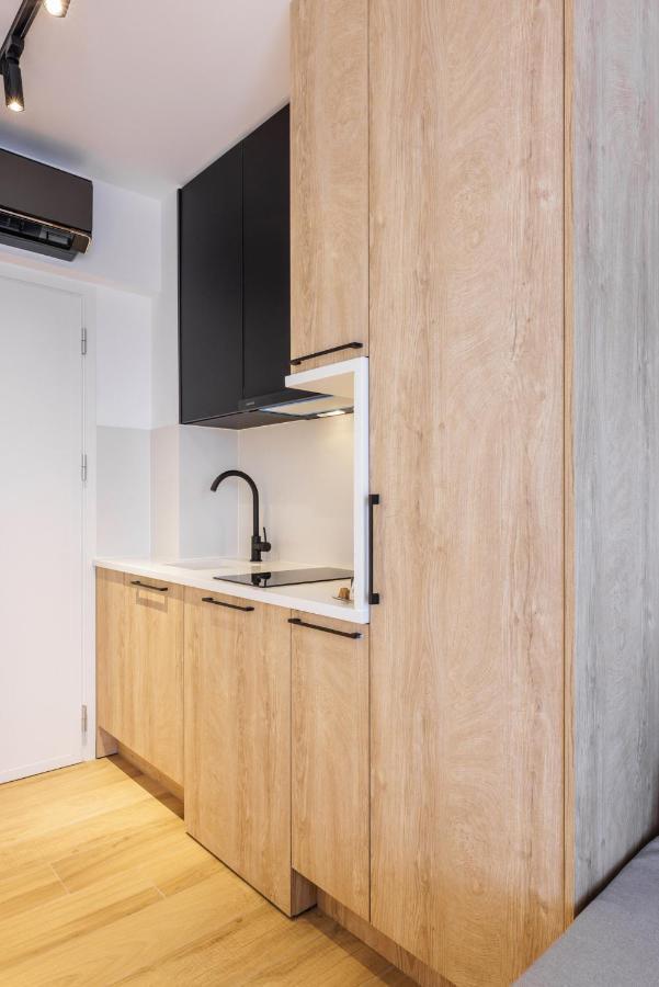 Kentro Luxury Suites Hanioti Bagian luar foto
