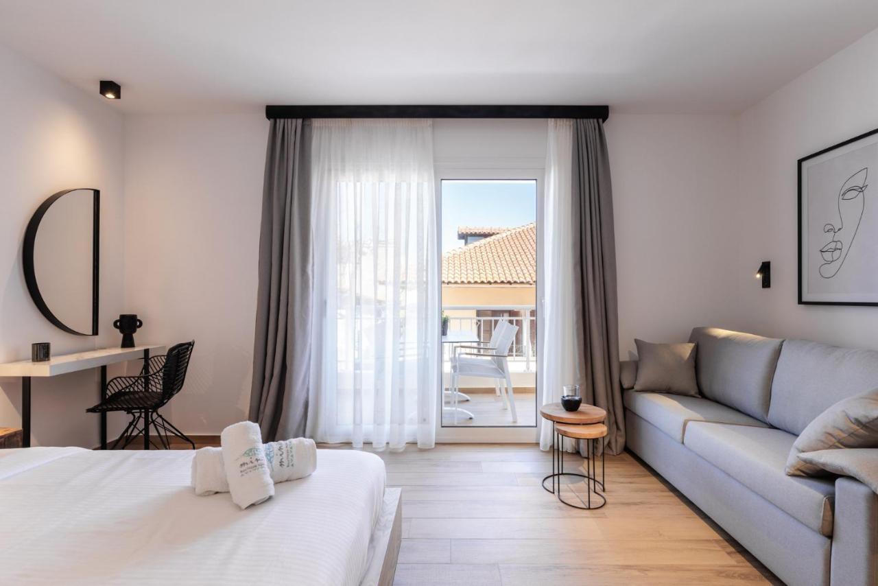 Kentro Luxury Suites Hanioti Bagian luar foto