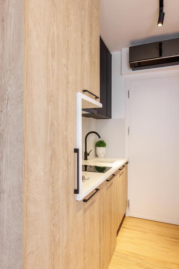 Kentro Luxury Suites Hanioti Bagian luar foto