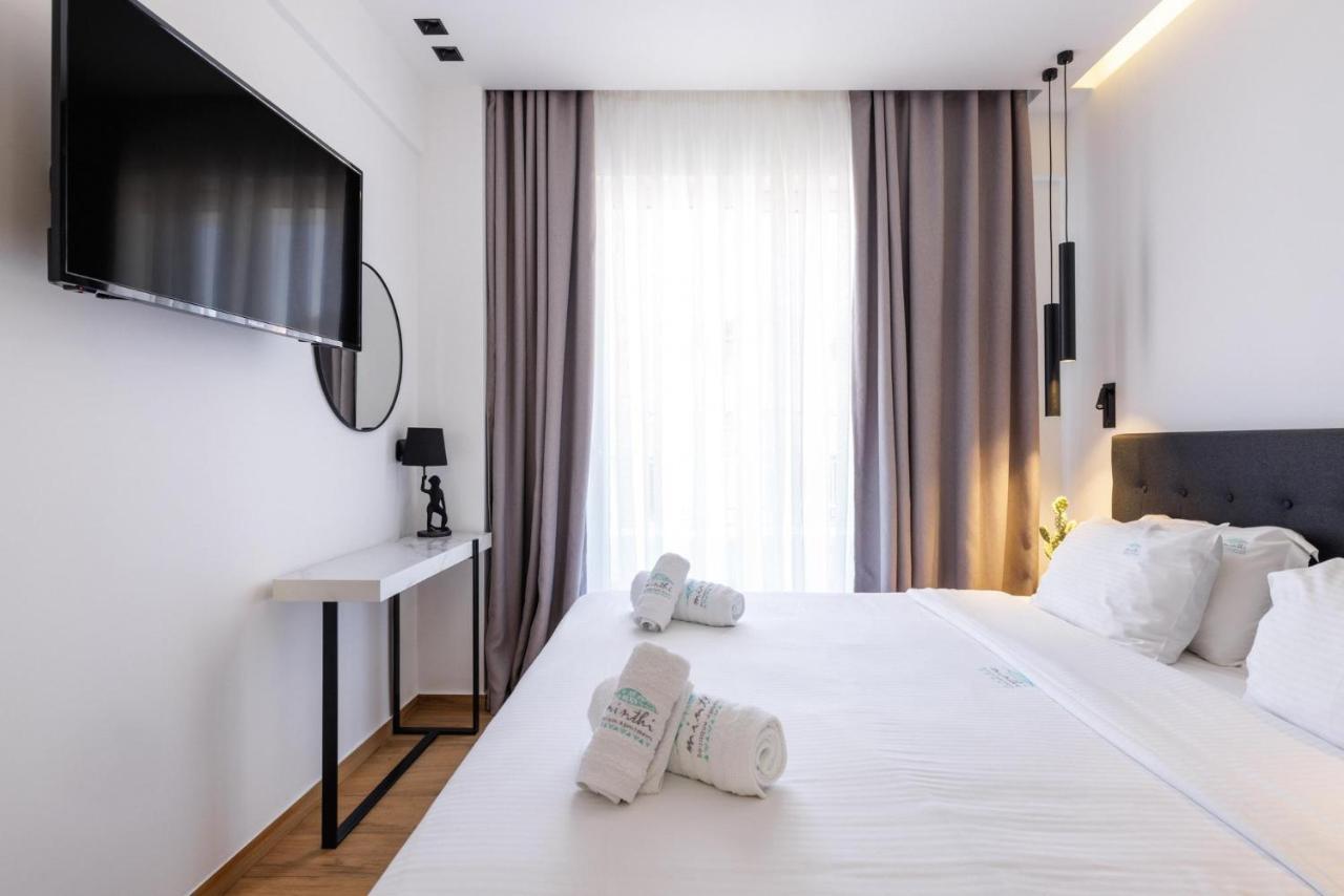 Kentro Luxury Suites Hanioti Bagian luar foto
